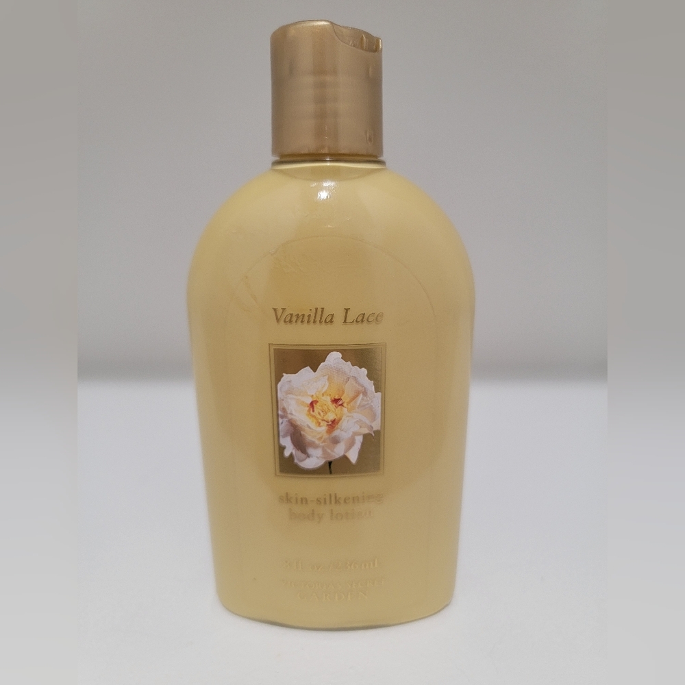 Victoria's Secret Vanilla Lace Lotion 8 fl oz retired